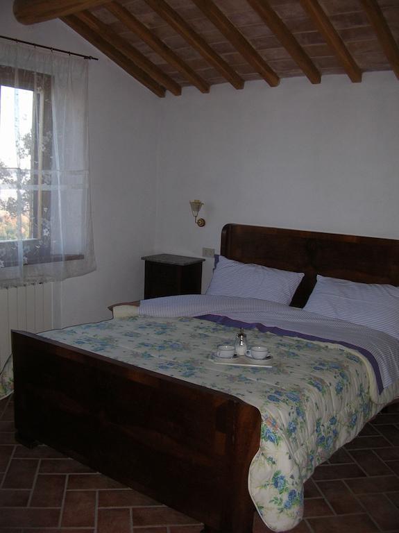 Casa Vacanze Porta Vecchia Montalcino Quarto foto