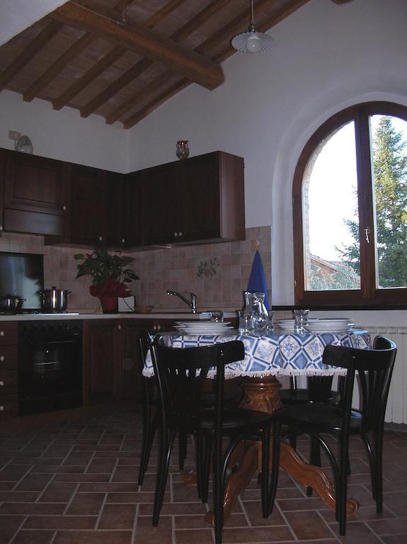Casa Vacanze Porta Vecchia Montalcino Quarto foto