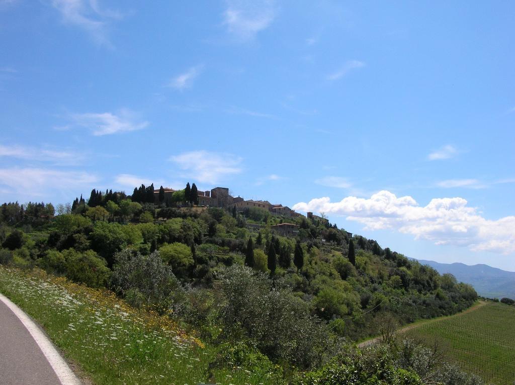 Casa Vacanze Porta Vecchia Montalcino Quarto foto
